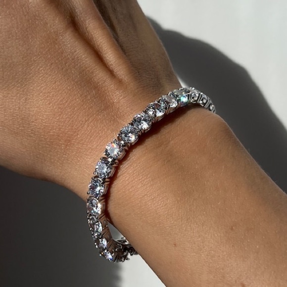 18k 30ct Tennis Bracelet - Picture 5 of 9